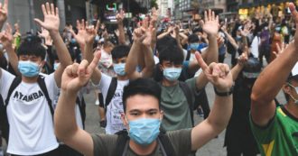Copertina di A Hong Kong scattano 16 arresti per le proteste anti-governative del 2019: anche 2 deputati