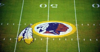 Copertina di Nfl, addio ai Washington “Redskins”: la società cambia nome dopo le accuse di razzismo in seguito alla morte di George Floyd