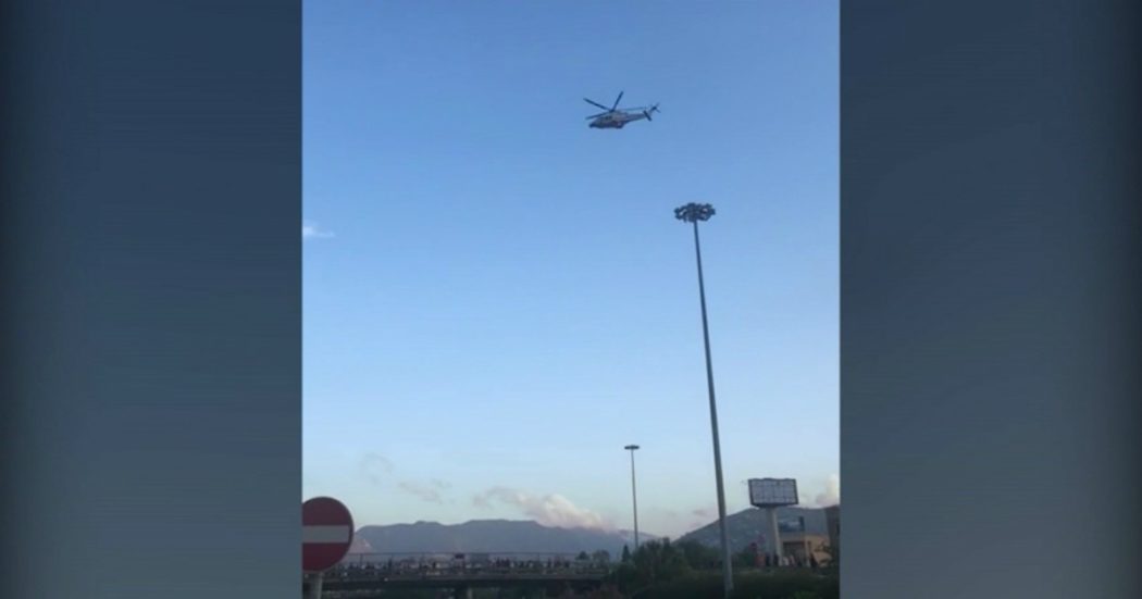 Nubifragio a Palermo, un elicottero sorvola le strade allagate dopo la bomba d’acqua – Video