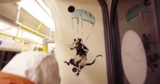 Copertina di Banksy, pulitori cancellano la sua opera sulla metro di Londra. Un errore? Purtroppo no…