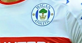 Copertina di La triste storia del Wigan, ovvero di come l’arrivo delle holding spesso porti al fallimento