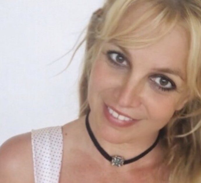 Britney Spears, parla la maestra del figlio: “Merita di essere trattata come un essere umano”