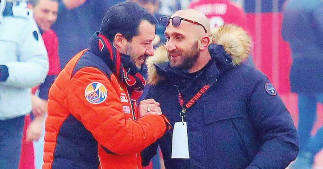 Scontri tra ultrà, Salvini: “Mai più allo stadio”. Ma il bando a vita è inattuabile. Il massimo previsto ora? Dieci anni. E lo ha deciso lui