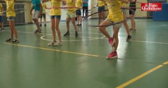 Copertina di I centri estivi diventano “sospesi”: l’idea di una Ong per le famiglie in difficoltà. “Dopo il Covid i bambini hanno bisogno di tornare alla socialità”