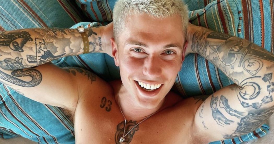 Benji (ex ‘Benji e Fede’): “Sono stato intubato in terapia intensiva per una rara malattia”