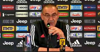 Copertina di Juventus, Sarri al giornalista: “Io criticato? Si vede che sto sui cogli*** a qualcuno”