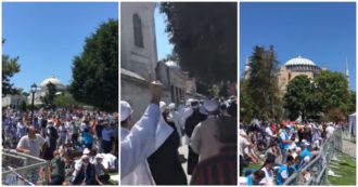 Copertina di Turchia, prima preghiera islamica a Santa Sofia dopo 86 anni: stop agli accessi per le migliaia di fedeli presenti