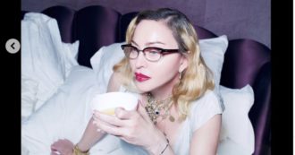 Copertina di Madonna apre le porte della sua casa di Lisbona: tanto lusso e quella sua strana mania da film horror – FOTO
