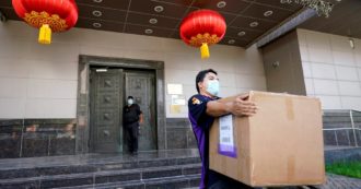 Copertina di Ren “il cannone” spara su Xi, lui bagna le polveri