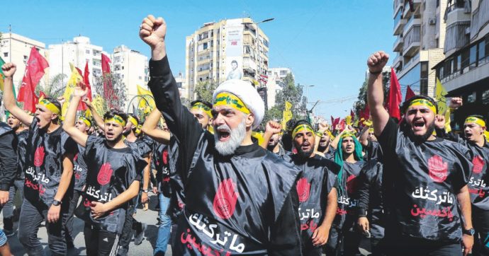 Copertina di Libano, una guerra  anti crisi Hezbollah stuzzica Israele