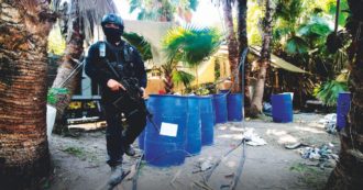 Copertina di Sistema sanitario narcos. El Mencho ha il suo ospedale