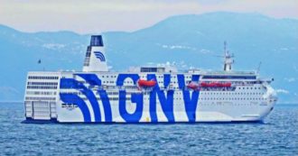 Migranti, pronta una nuova nave-quarantena: sarà ormeggiata al largo delle coste siciliane. Un’altra presto davanti alla Calabria