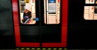 Posti pieni, Lombardia e Liguria non tornano indietro: più persone sui mezzi pubblici