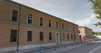 Copertina di Covid, 3 positivi su 4 nel centro di accoglienza di Casier. Numeri raddoppiati in una settimana: “Distanze e isolamenti impossibili”