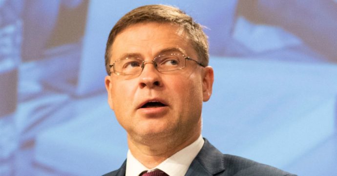 Dombrovskis: “patto di stabilità sospeso anche nel 2021”. Per il futuro si ritoccano le regole ma i vincoli rimangono