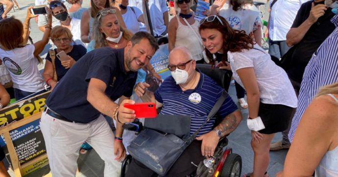 É ufficiale: l’aspirante premier Salvini spara due balle ogni tre cose che dice