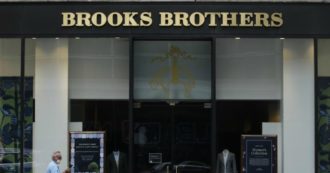 Copertina di Le camicie Brooks Brothers trovano un salvatore. Vendita a Sparc entro fine mese
