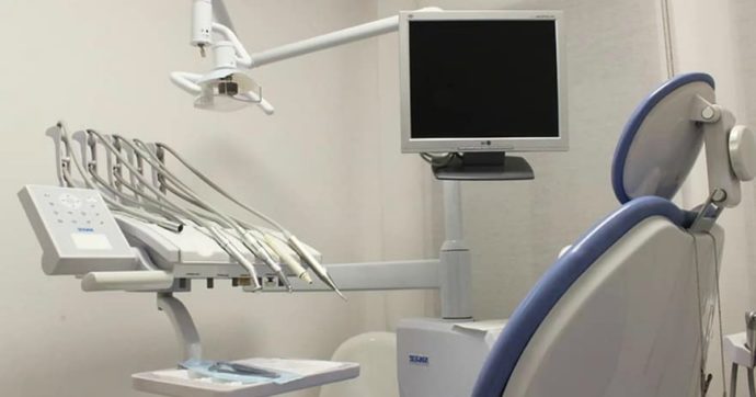 Muore a 15 anni dopo un intervento di routine per mettere l’apparecchio ai denti Muore a 15 anni dopo un intervento di routine per mettere l’apparecchio ai denti