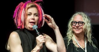 Copertina di “Macchè Cartesio e complotti, ‘Matrix’ parla di transessuali”