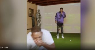 Copertina di Jason Derulo “rompe” i denti a Will Smith durante una partita a golf: il video virale