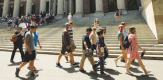 Copertina di Usa, come riaprire ce lo spiegano i misteriosi Jason