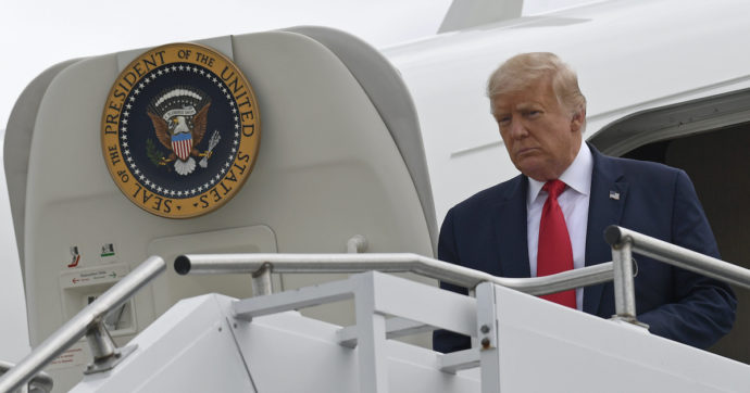 “L’aereo con Trump a bordo quasi colpito da un drone”. Per i media Usa l’incidente è stato sfiorato durante l’atterraggio a Washington