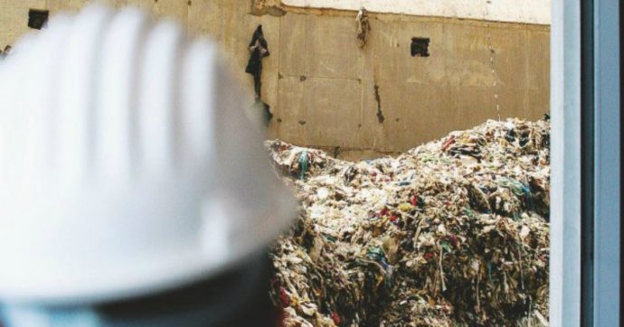 Il report Osservasalute non cita i dati sui rifiuti speciali: una carenza grave, specie per Acerra
