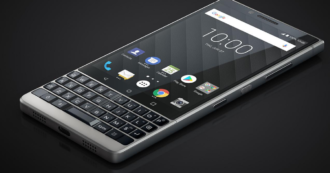 Copertina di BlackBerry, l’araba fenice: nel 2021 il marchio tornerà con un nuovo smartphone 5G