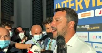 Salvini: ‘A Lampedusa i migranti passeggiano tra i turisti che poi portano il Covid nelle loro regioni’. Prefettura smentisce: ‘Positivi isolati’
