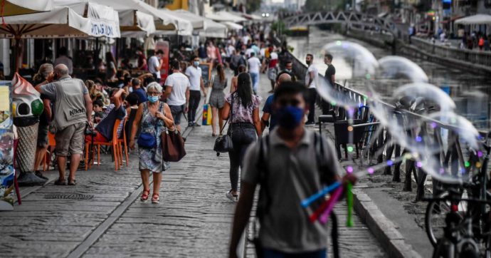 Più di mille casi in un giorno. Tornano le liti tra governatori