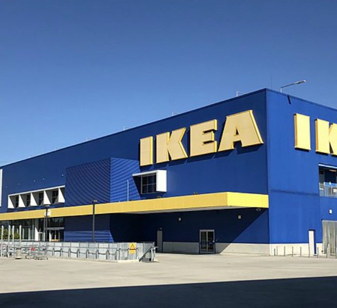 Ikea, monolocale in affitto a 77 centesimi al mese: in 10 metri quadrati c’è tutto, manca solo l’inquilino