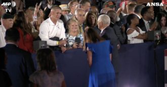 Copertina di Usa2020, bagno di folla per Trump-Pence: nessuna mascherina e niente distanziamento per il pubblico della convention