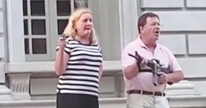 I fucili dei “sudisti” non fermeranno le marce per i diritti