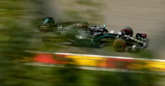 Copertina di Hamilton in pole al Gp del Belgio, disastro Ferrari. Ecco dove vedere la gara domani in tv e su internet
