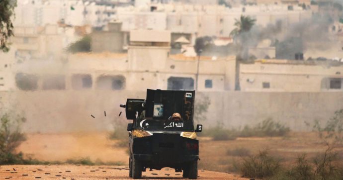 Ultima fermata Sirte: il futuro della Libia fra petrolio e milizie