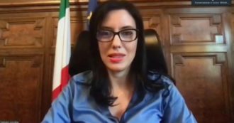 Copertina di Scuola, Azzolina assicura: “Mai più lockdown”. E su Salvini dice: “Da lui quali proposte? Crea allarmismi alle famiglie”