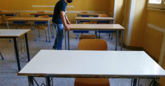 Copertina di Mascherina a scuola, il Comitato tecnico: l’Asl potrà introdurre l’obbligo di indossarla anche in classe in base al trend del contagio locale