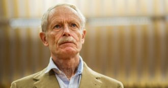 Copertina di “Il Covid s’è abbattuto sulla politica barbarica dei partiti di destra”