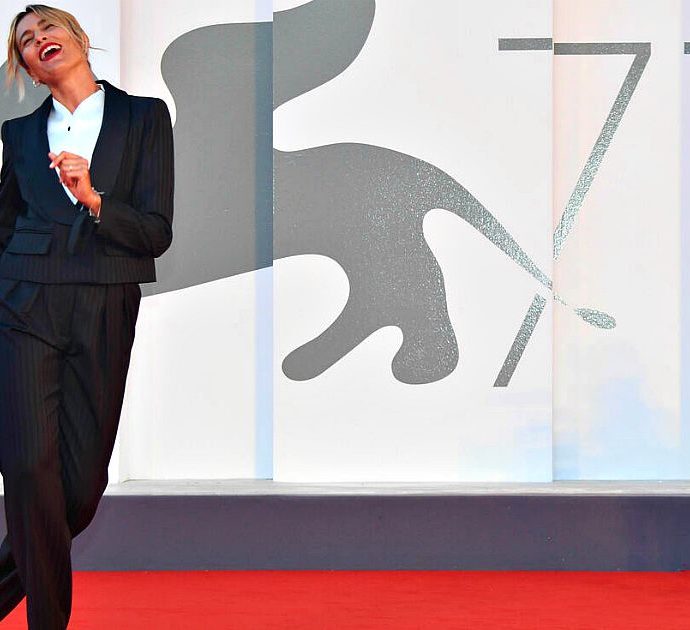 Mostra del Cinema di Venezia 2020, Anna Foglietta madrina del festival: “È un anno speciale. Abbiamo una responsabilità”