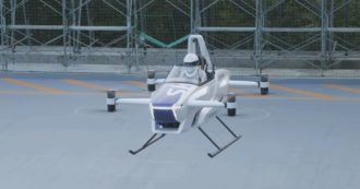 Copertina di In Giappone il primo test di volo con pilota per SkyDrive, la macchina volante che decongestionerà le città del futuro