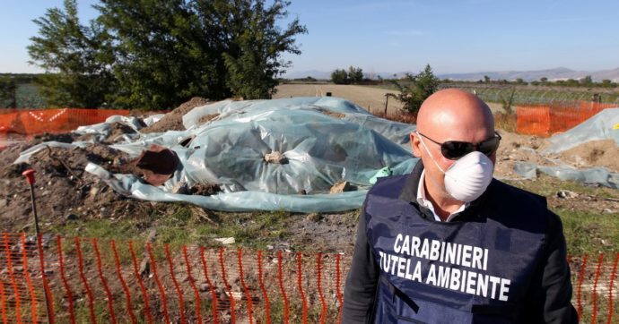 Malati d’amianto, devono restituire i soldi: digiunano