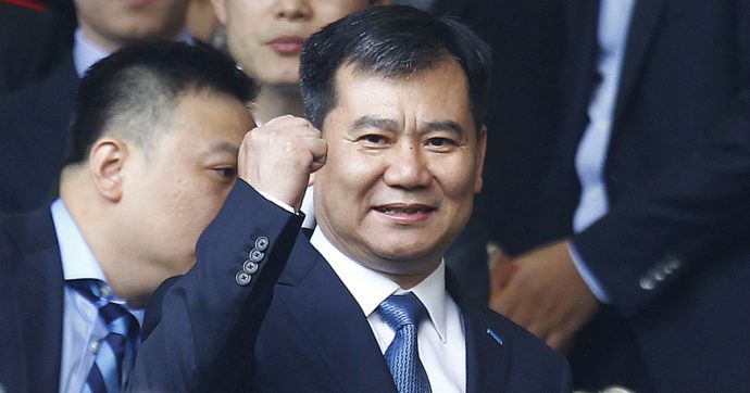 La pay-tv non paga, la Lega calcio le toglie i diritti: succede in Inghilterra, dove la Premier League ha spento il segnale di Suning