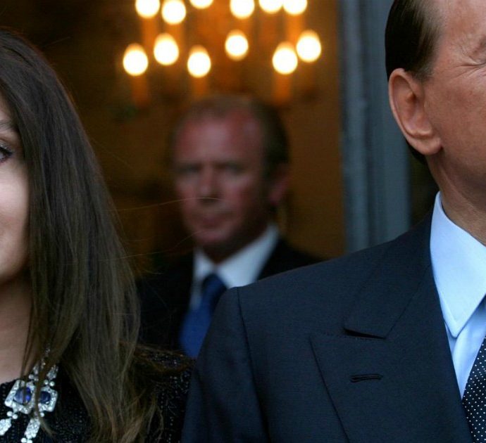 Silvio Berlusconi, l’ex moglie Veronica Lario: “Sono addolorata e anche un po’ preoccupata”