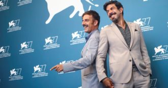 Copertina di Salvini fa il “Padrenostro”, ma Favino lo scomunica