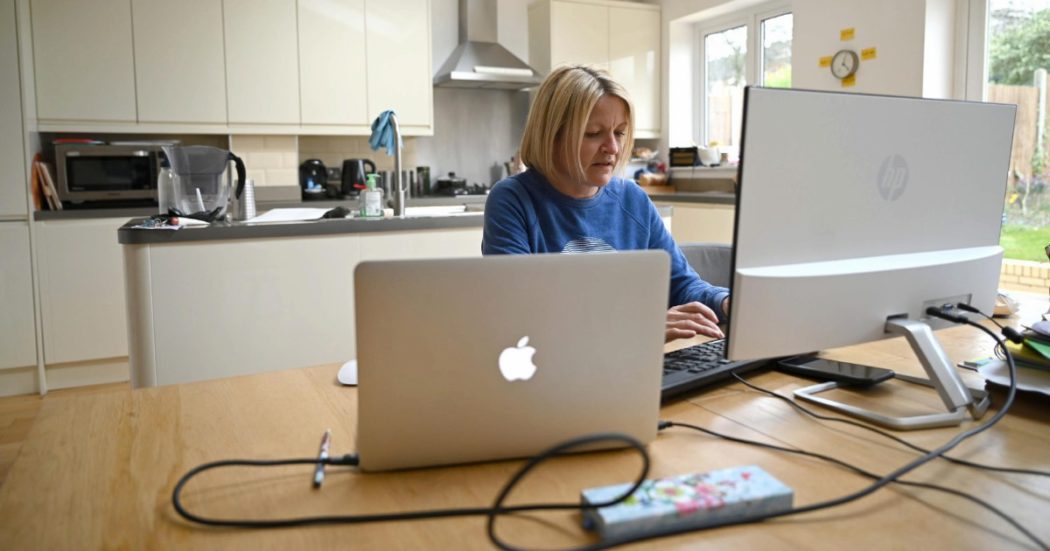 Bisogna insegnare ai ragazzi ad accettare le fragilità: lo dico da genitore