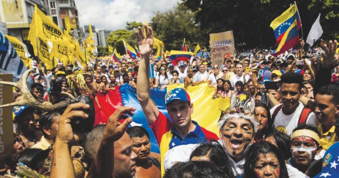 Capriles strappa l’agenda Guaidó