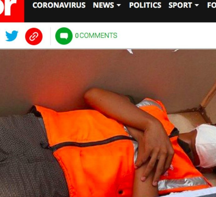 Coronavirus, almeno cinque minuti sdraiato in una bara: la punizione per chi non indossa la mascherina a Giacarta