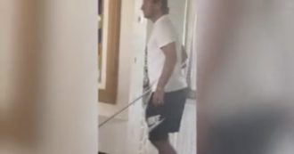 Copertina di C’è un topo in casa Totti: l’ex capitano armato di scopa gli dà la caccia assieme al gatto, ecco come va a finire