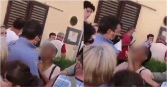 Copertina di “Io ti maledico”, ecco il video dell’aggressione a Salvini: la donna lo strattona mentre viene allontanata dalla scorta