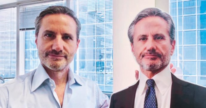 Campania. Tutto per un selfie: Caldoro di cartone